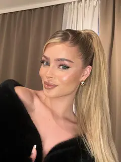 Akulina escort in Dubai