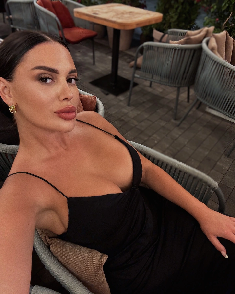 Eloya escort in Dubai