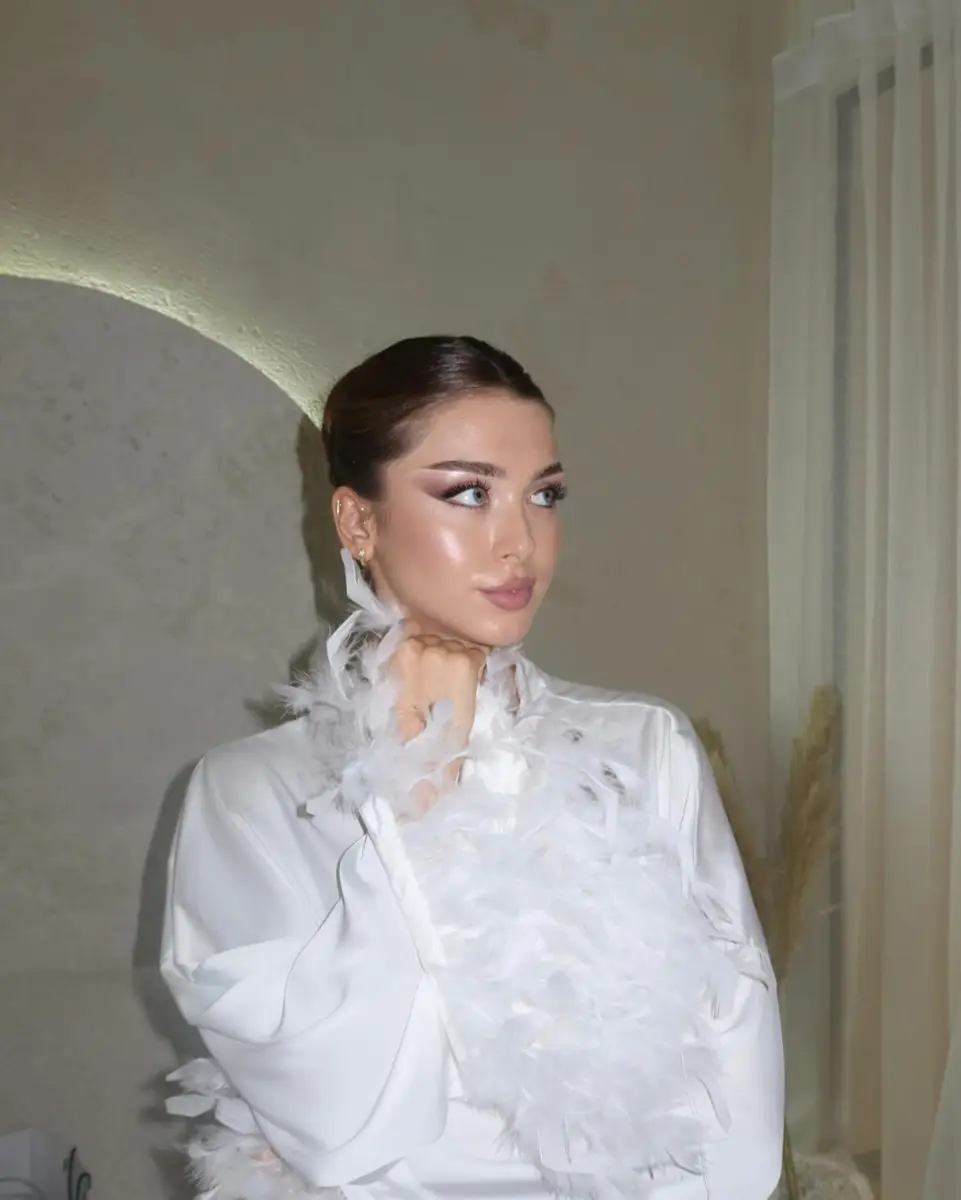 Fialika escort in Dubai