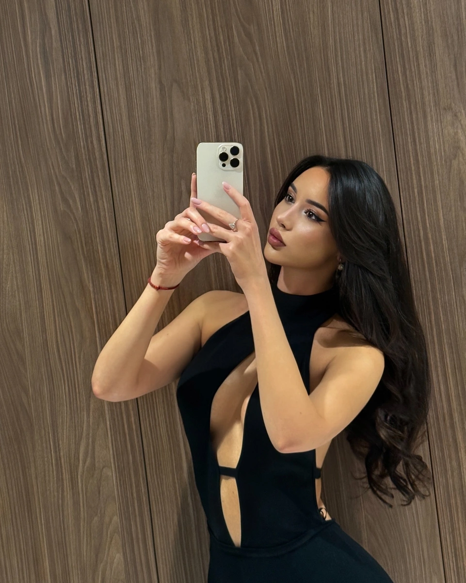 Nadea escort in Dubai