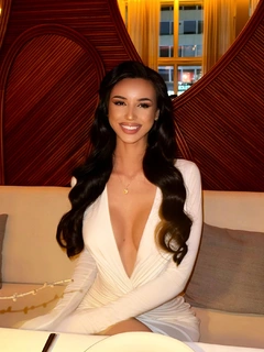 Nadea escort in Dubai